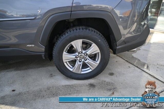 2022 Toyota RAV4 Hybrid LE / AWD / Premium Cloth Seats / Adaptive Cruise Control / Lane Departure & Blind Spot Alert / Apple CarPlay & Android Auto / USB Input / Back Up Camera / New Studless Winter Tires / 41 MPG / 1-Owner Anchorage AK
