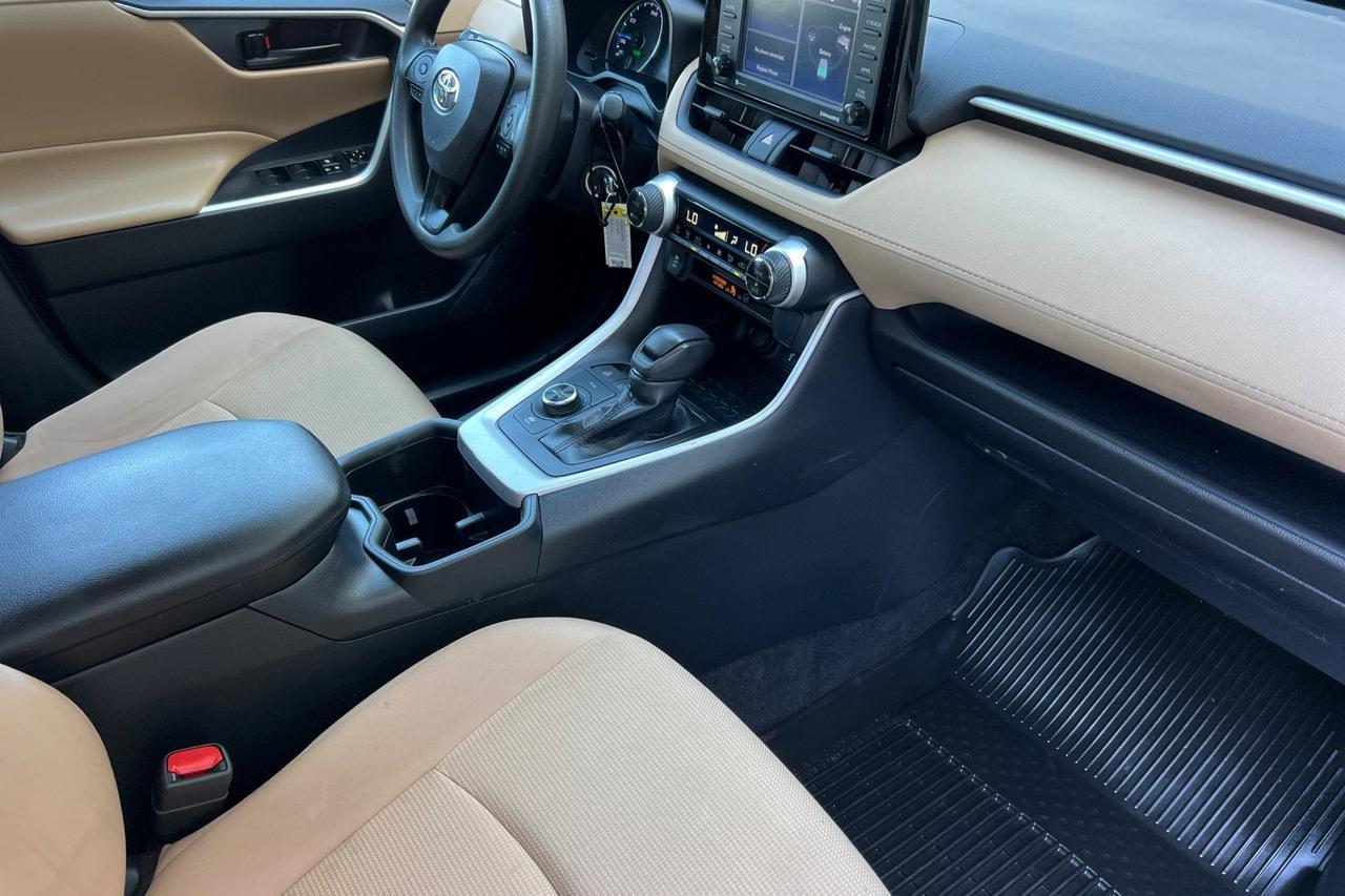 2022 Toyota RAV4 Hybrid LE Roseville CA