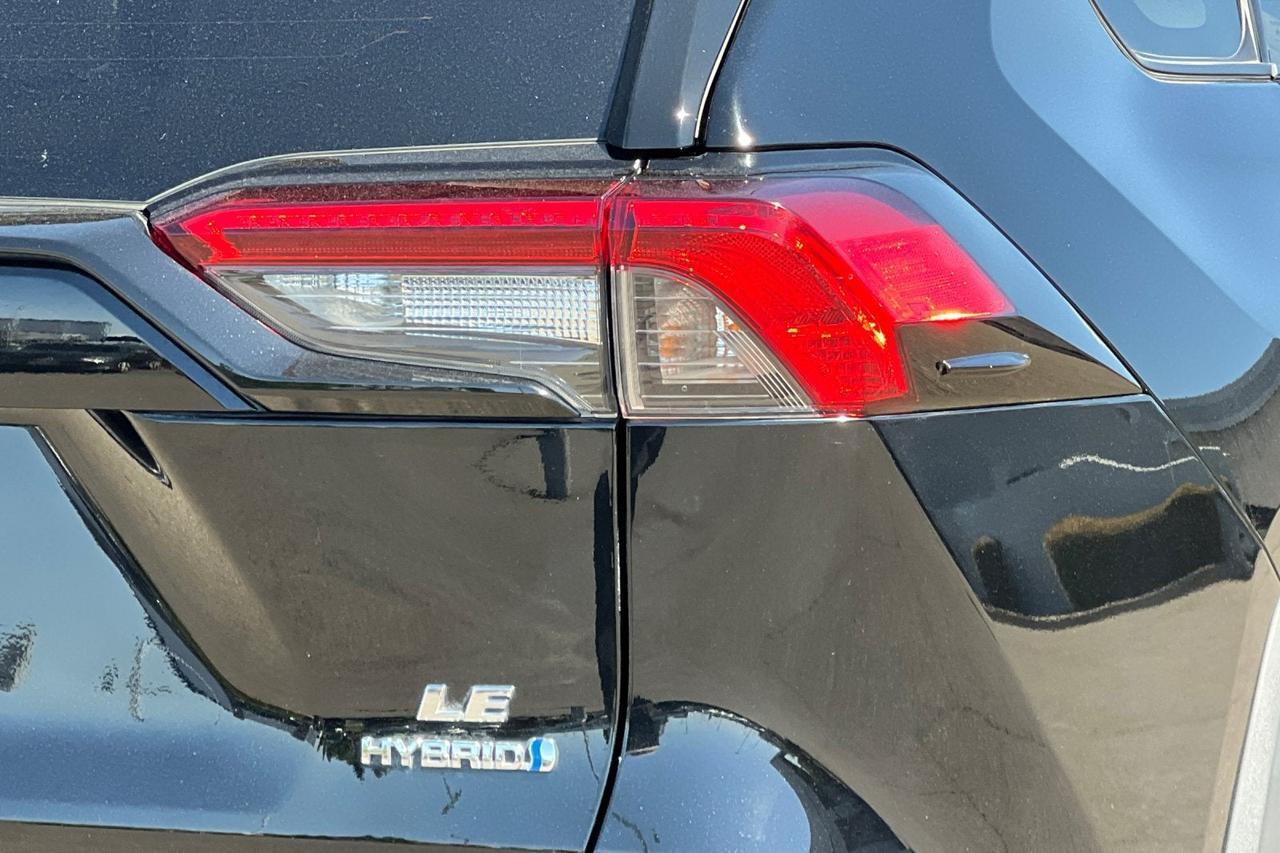2022 Toyota RAV4 Hybrid LE Roseville CA