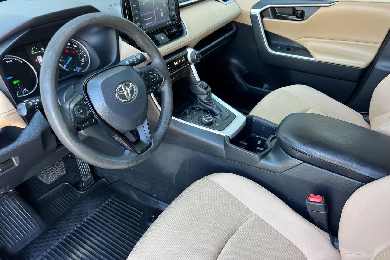 2022 Toyota RAV4 Hybrid LE Roseville CA