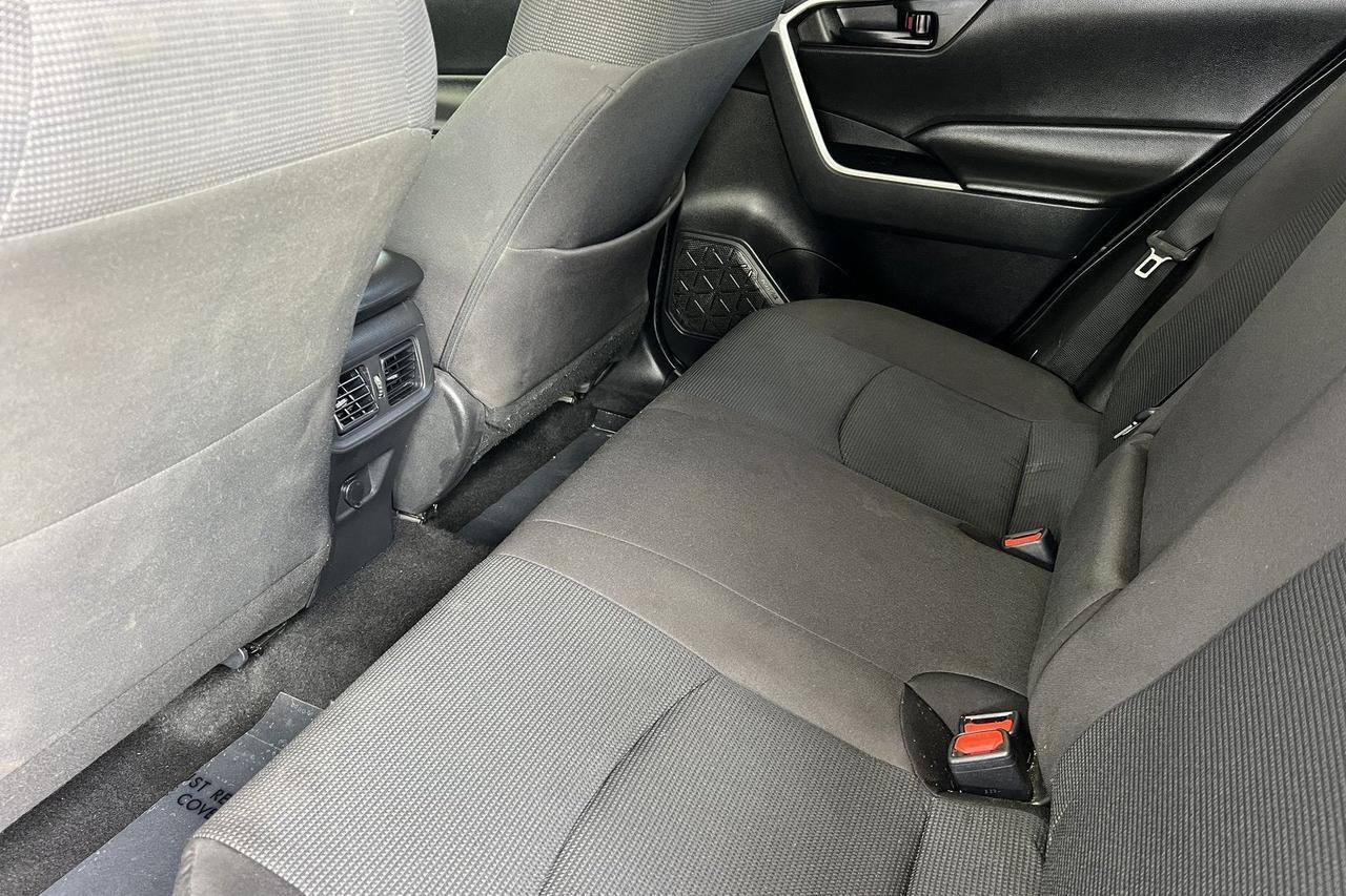 2022 Toyota RAV4 Hybrid LE Roseville CA