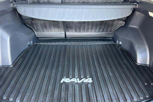 2022 Toyota RAV4 Hybrid LE Roseville CA