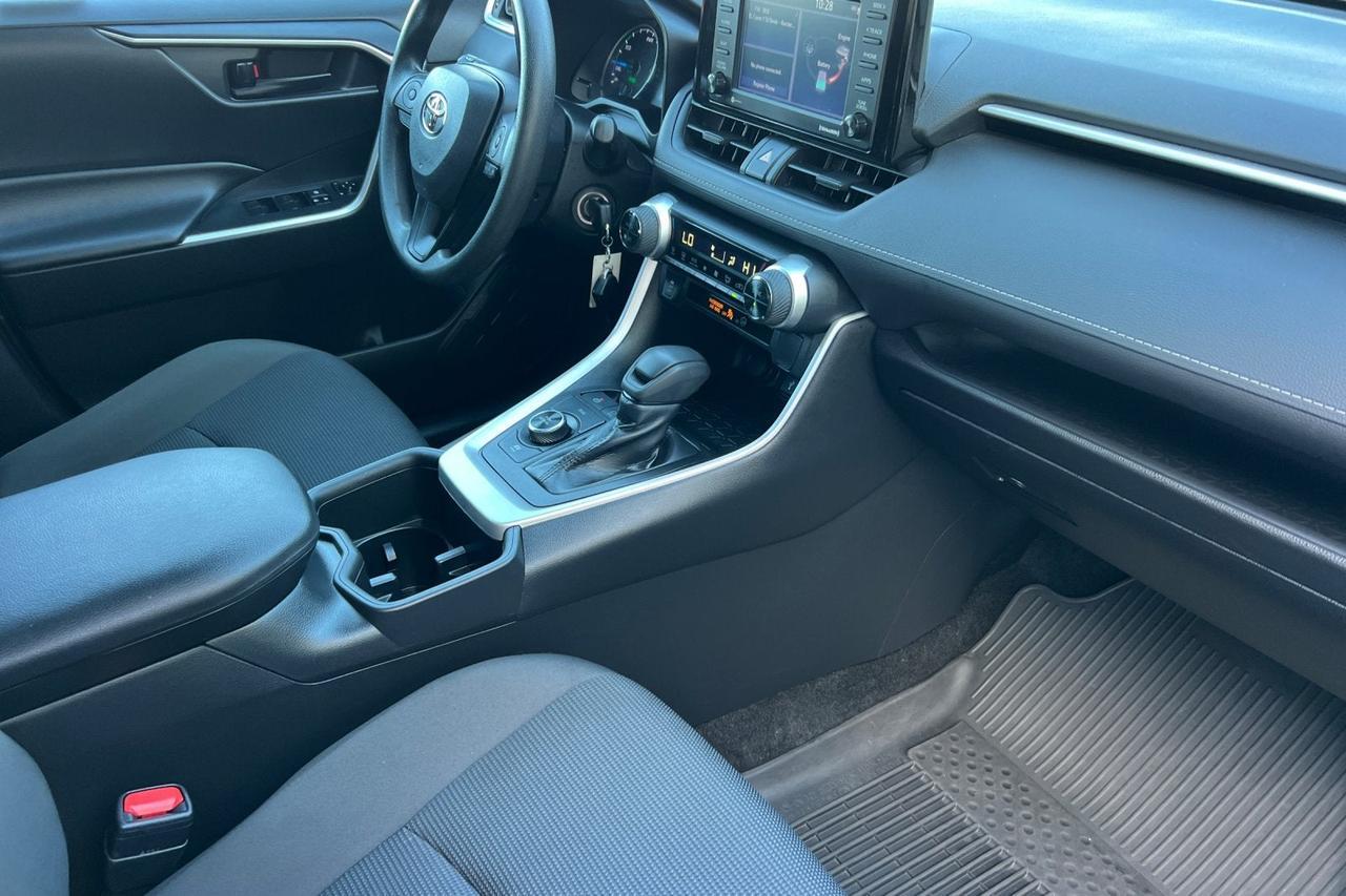 2022 Toyota RAV4 Hybrid LE Roseville CA