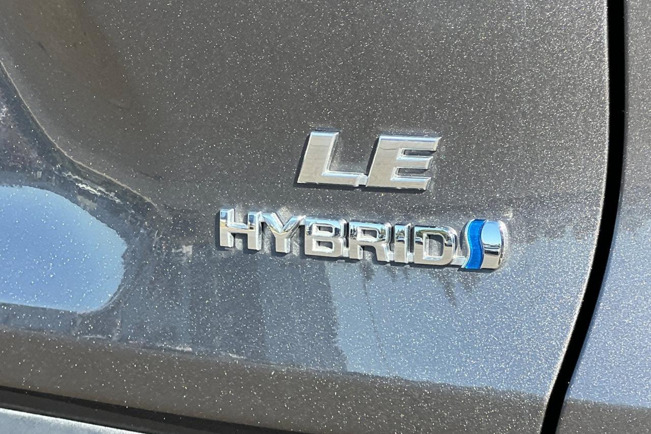 2022 Toyota RAV4 Hybrid LE Roseville CA