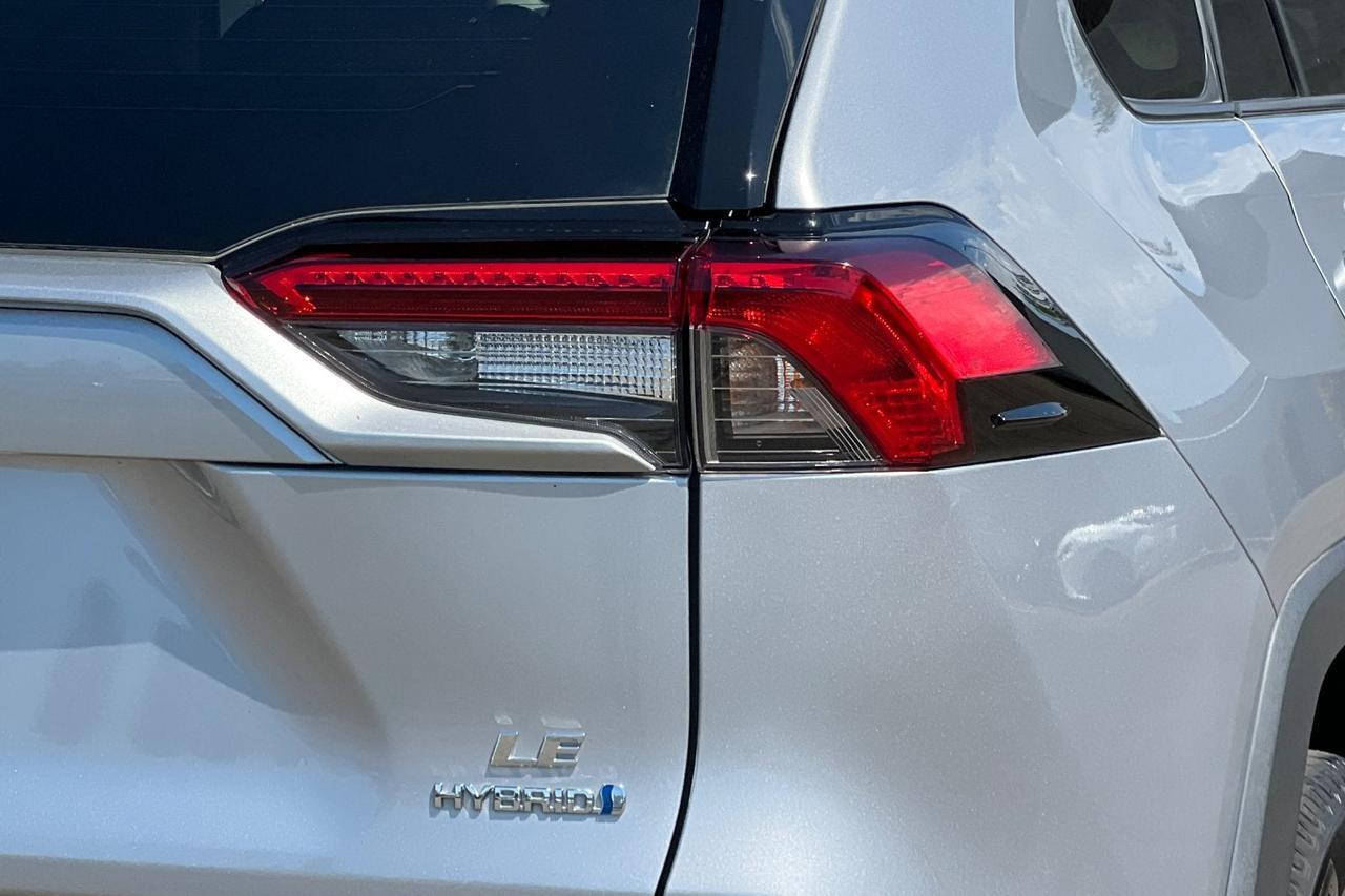 2022 Toyota RAV4 Hybrid LE Roseville CA
