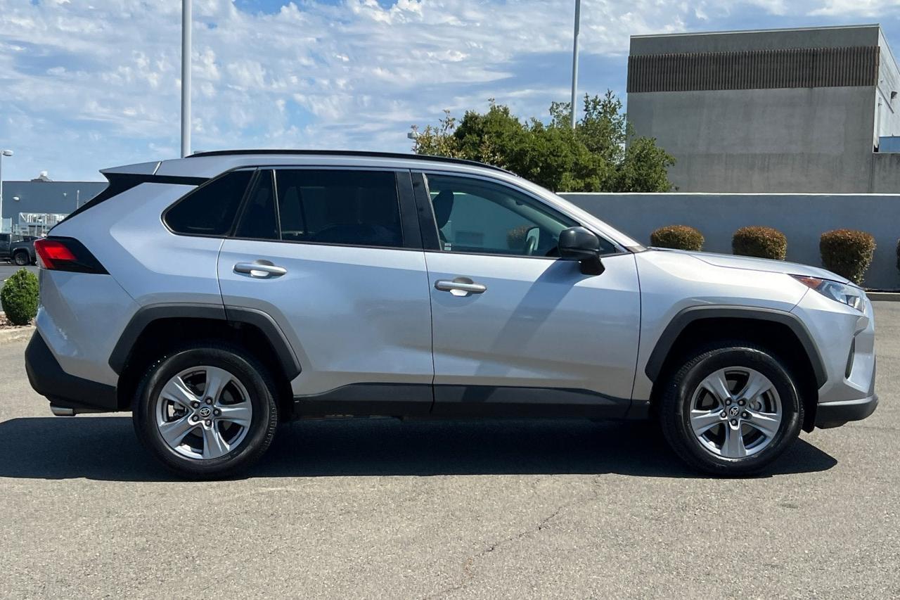 2022 Toyota RAV4 Hybrid LE Roseville CA