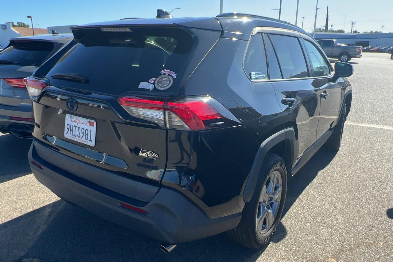 2022 Toyota RAV4 Hybrid LE Roseville CA