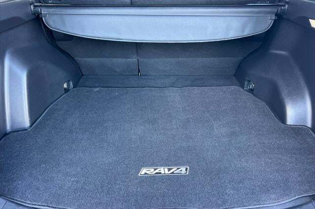 2022 Toyota RAV4 Hybrid LE Roseville CA
