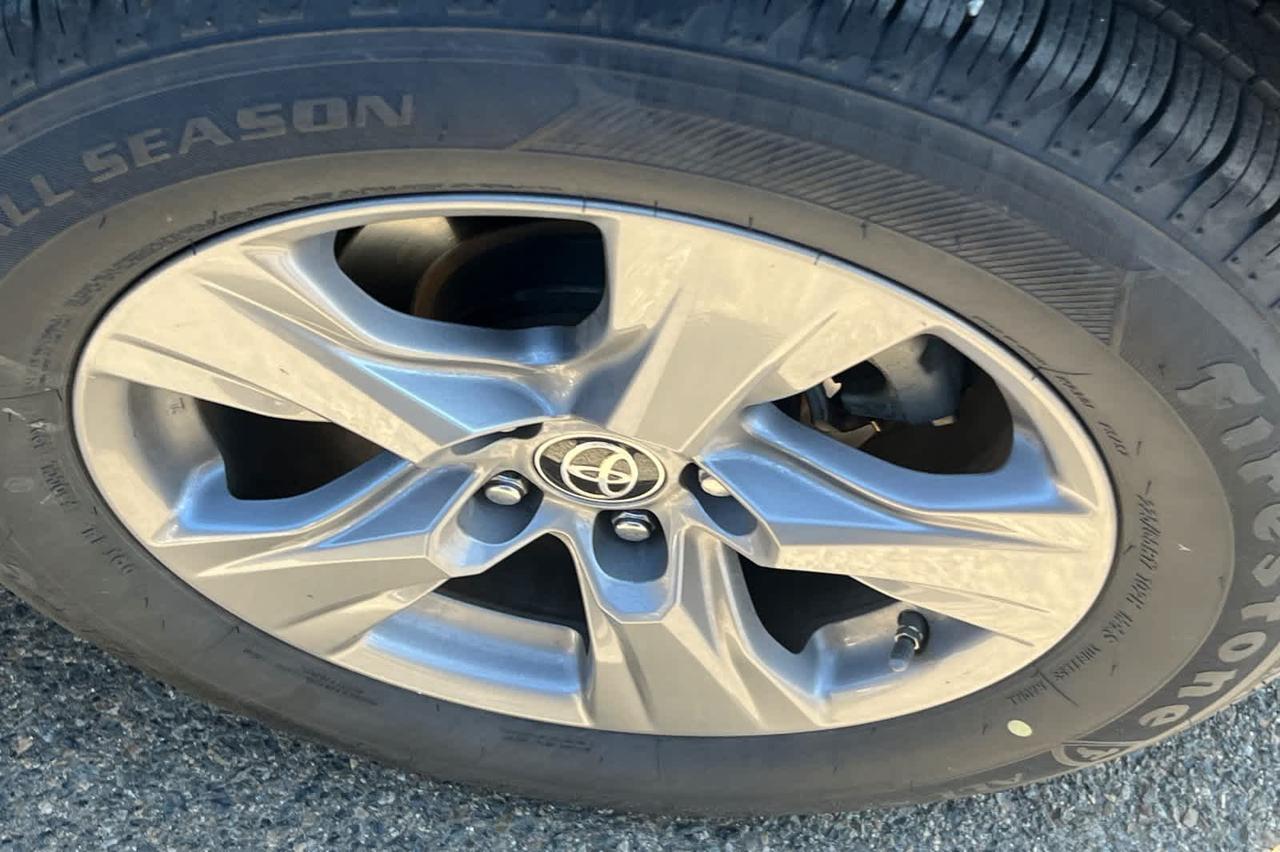 2022 Toyota RAV4 Hybrid LE Roseville CA