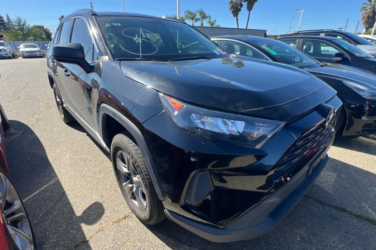 2022 Toyota RAV4 Hybrid LE