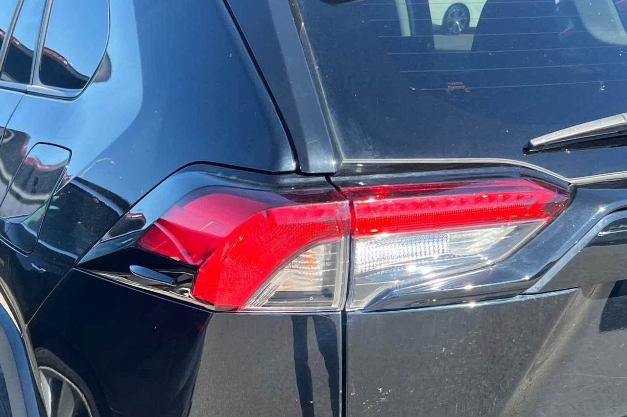 2022 Toyota RAV4 Hybrid LE Roseville CA