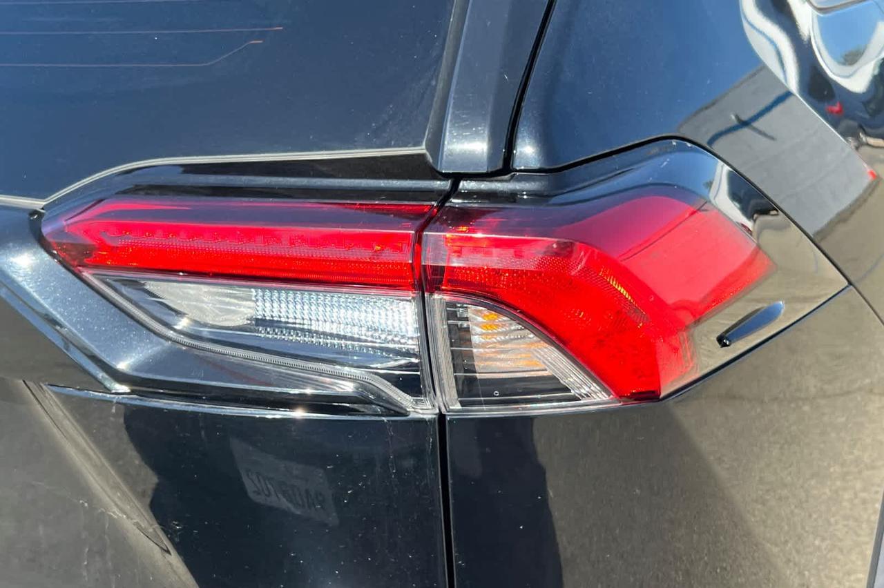2022 Toyota RAV4 Hybrid LE Roseville CA