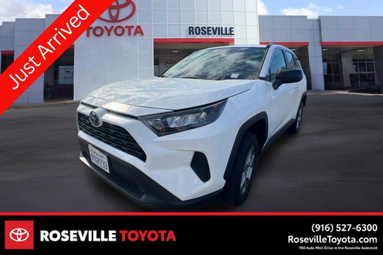 2022 Toyota RAV4 Hybrid LE