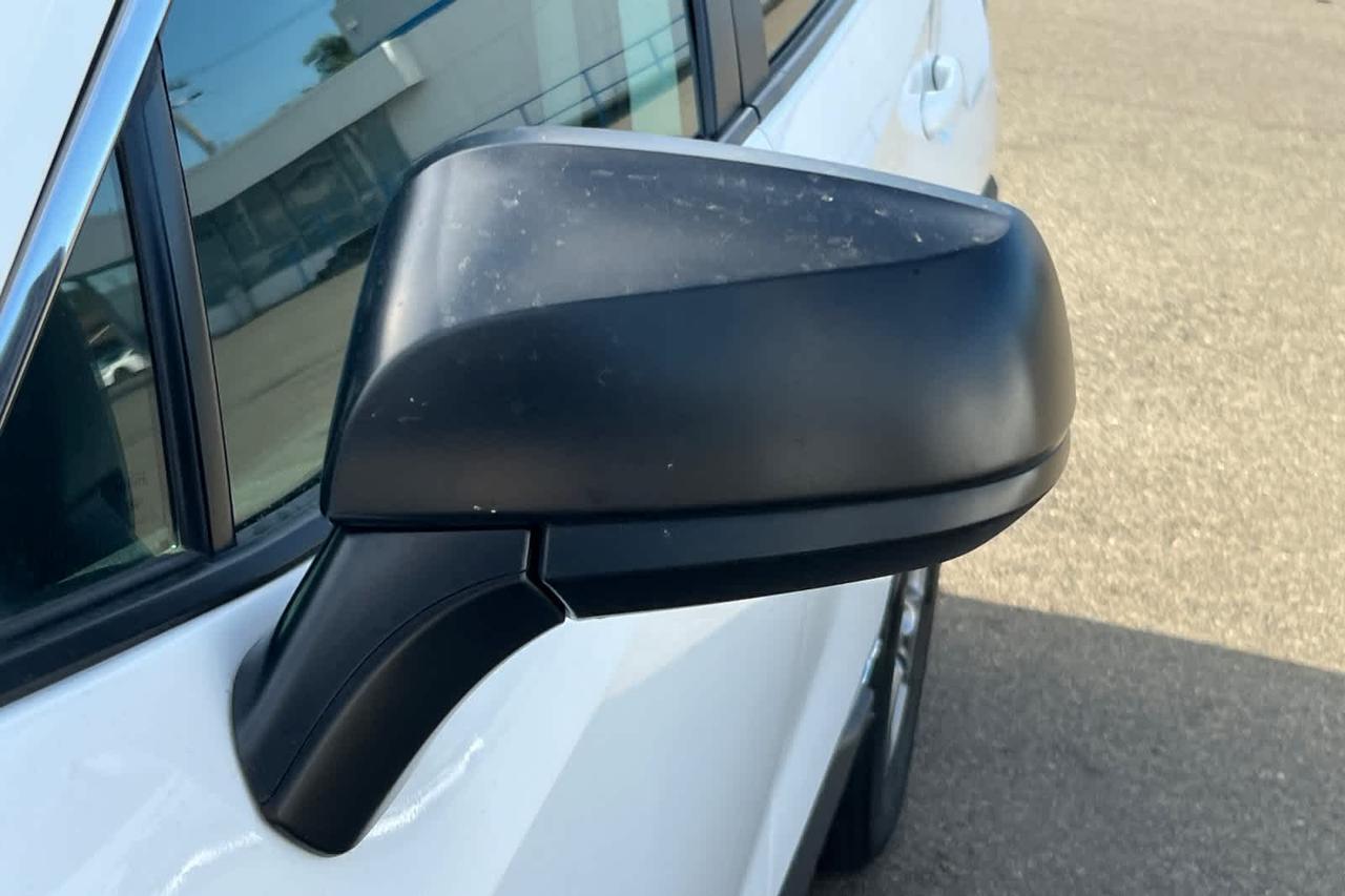 2022 Toyota RAV4 Hybrid LE Roseville CA