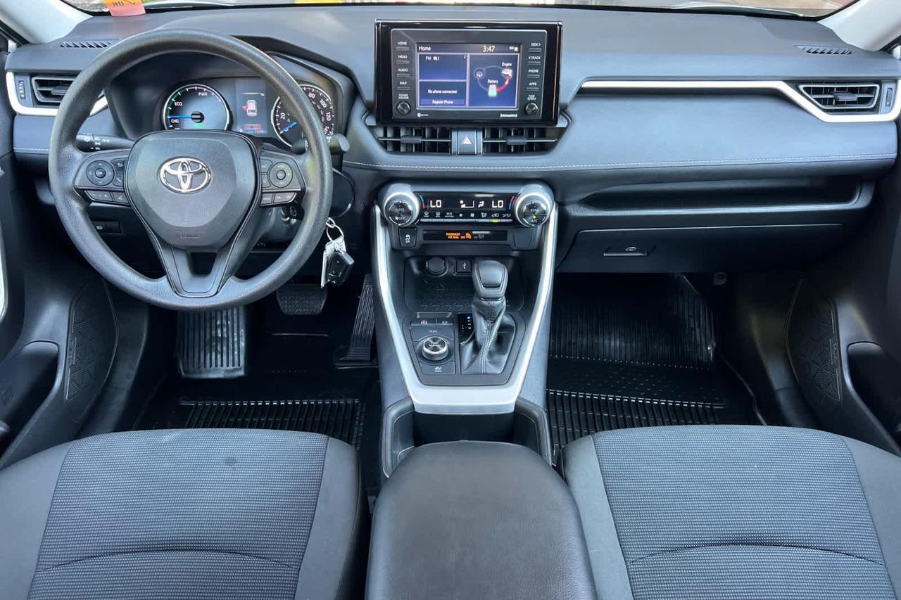 2022 Toyota RAV4 Hybrid LE