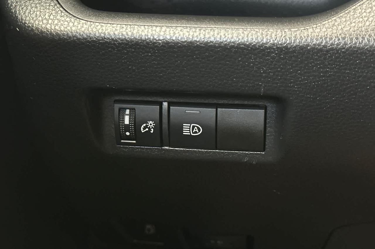 2022 Toyota RAV4 Hybrid LE Roseville CA