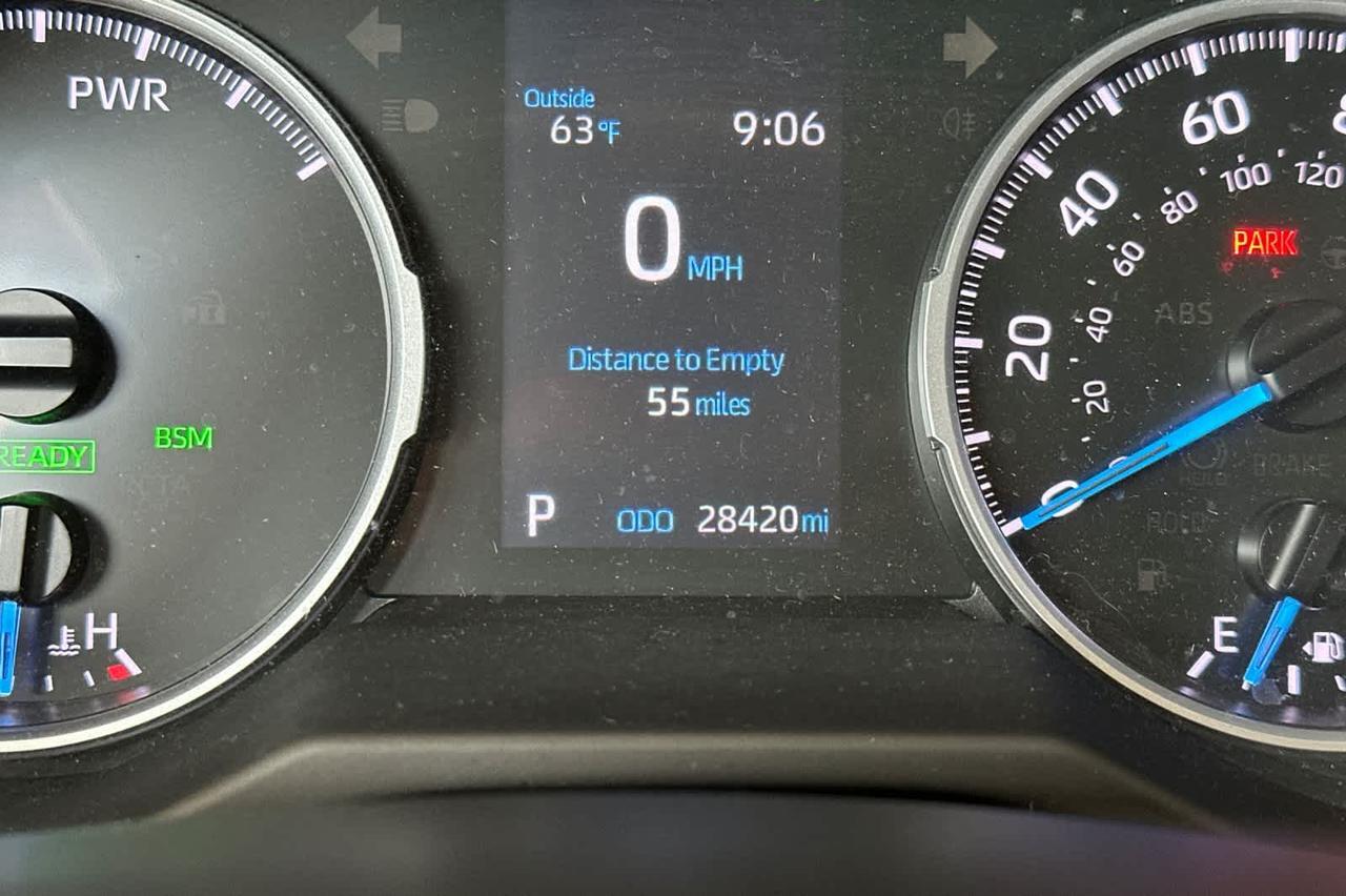 2022 Toyota RAV4 Hybrid LE Roseville CA