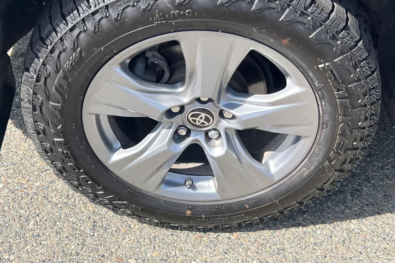 2022 Toyota RAV4 Hybrid LE Roseville CA