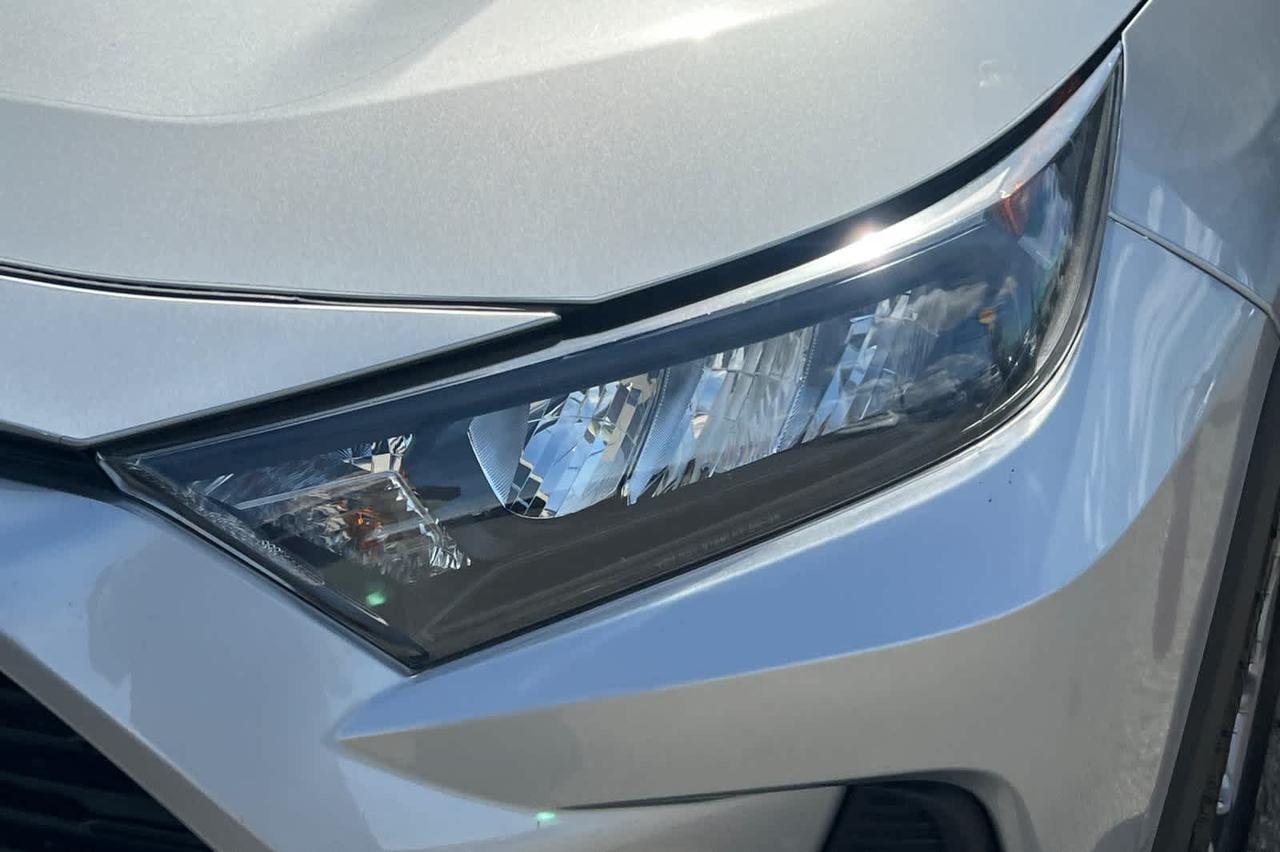 2022 Toyota RAV4 Hybrid LE Roseville CA