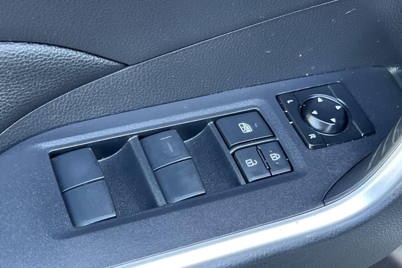 2022 Toyota RAV4 Hybrid LE Roseville CA