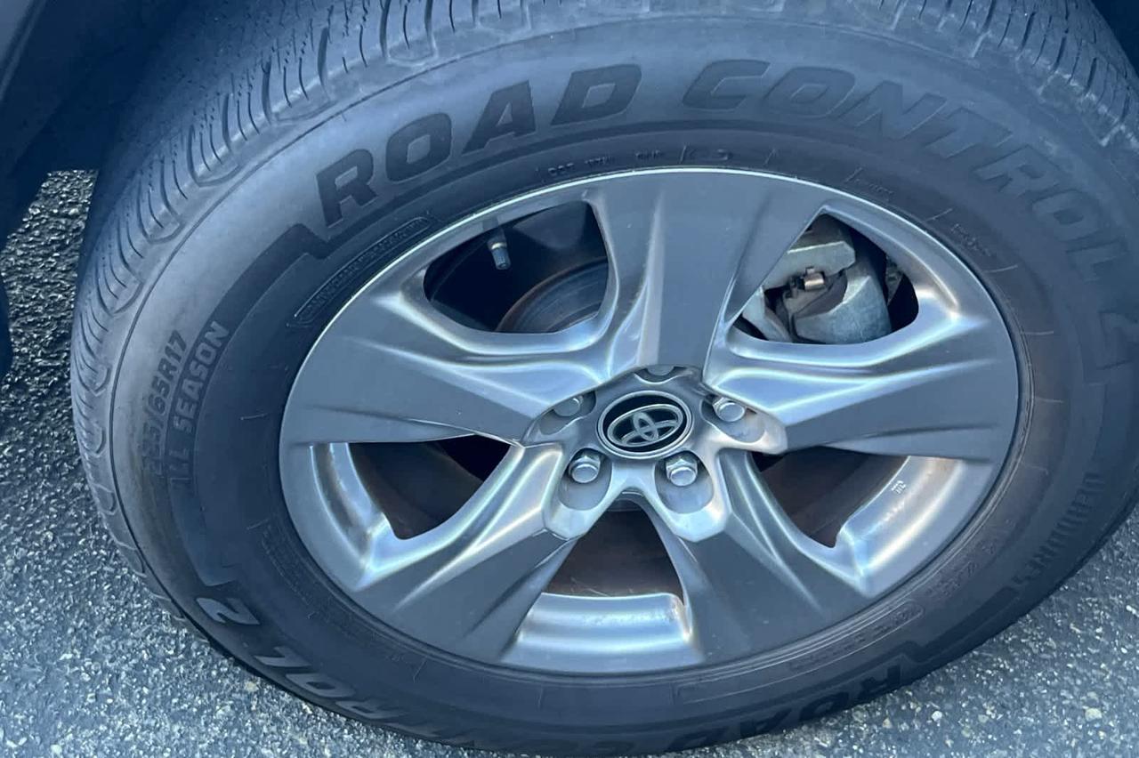2022 Toyota RAV4 Hybrid LE Roseville CA
