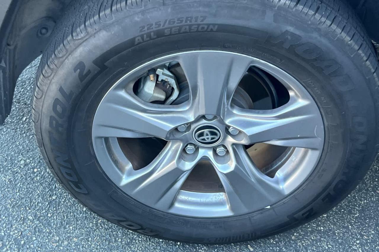 2022 Toyota RAV4 Hybrid LE Roseville CA