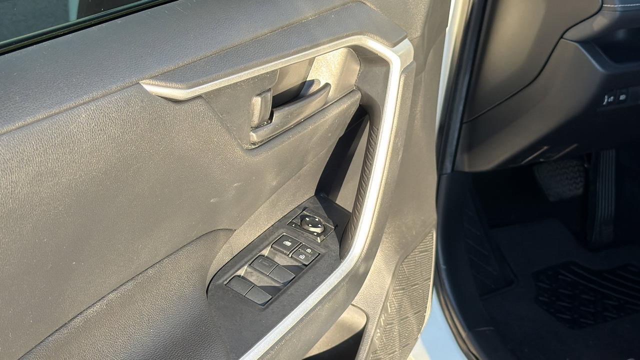 2022 Toyota RAV4 Hybrid LE San Antonio TX