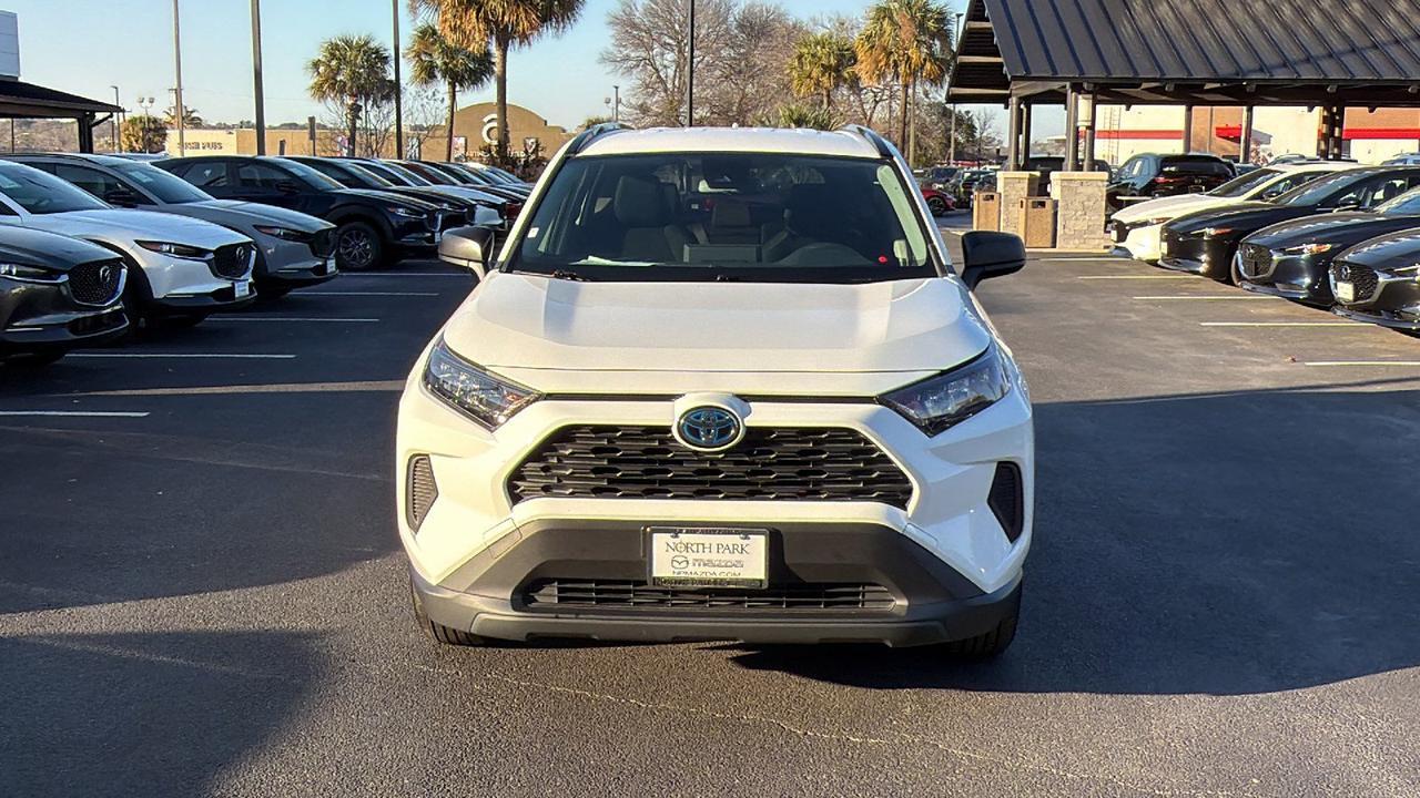 2022 Toyota RAV4 Hybrid LE
