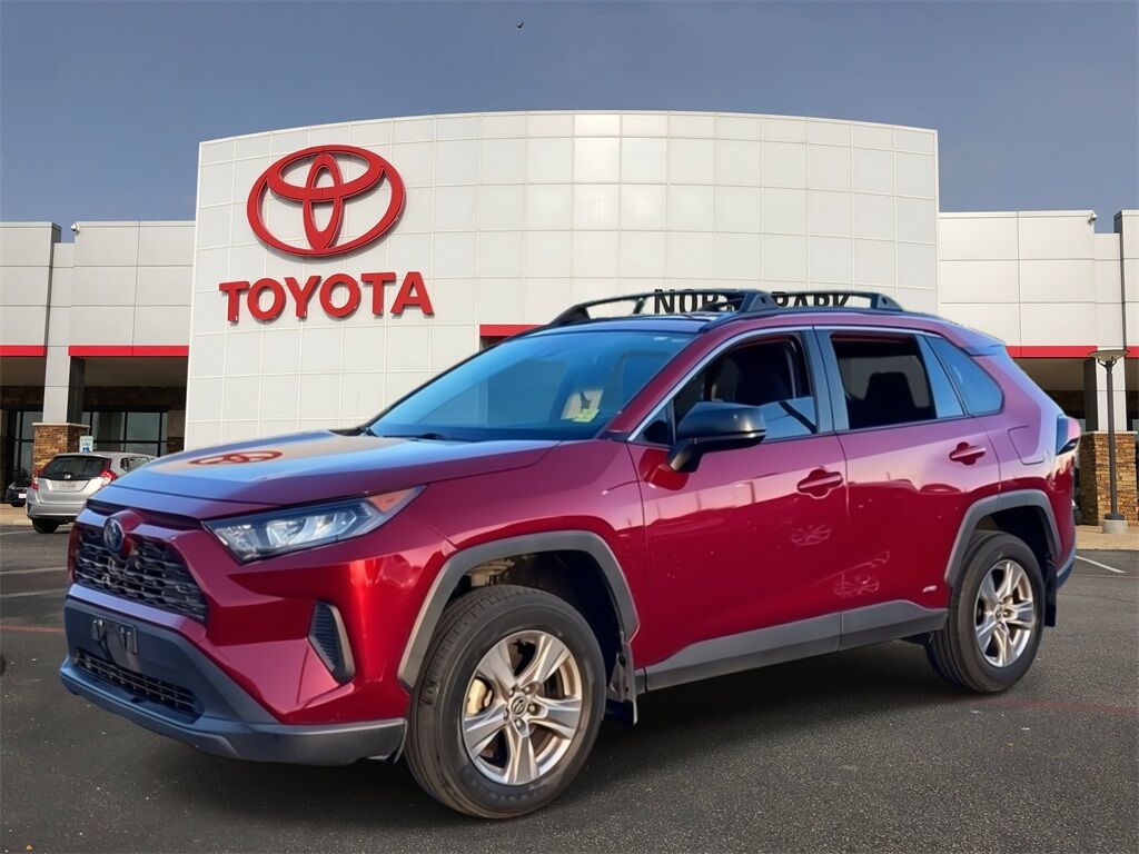 2022 Toyota RAV4 Hybrid LE