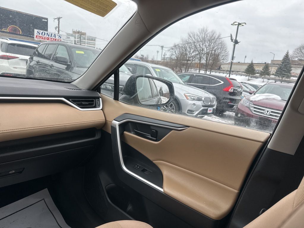 2022 Toyota RAV4 Hybrid LE Worcester MA