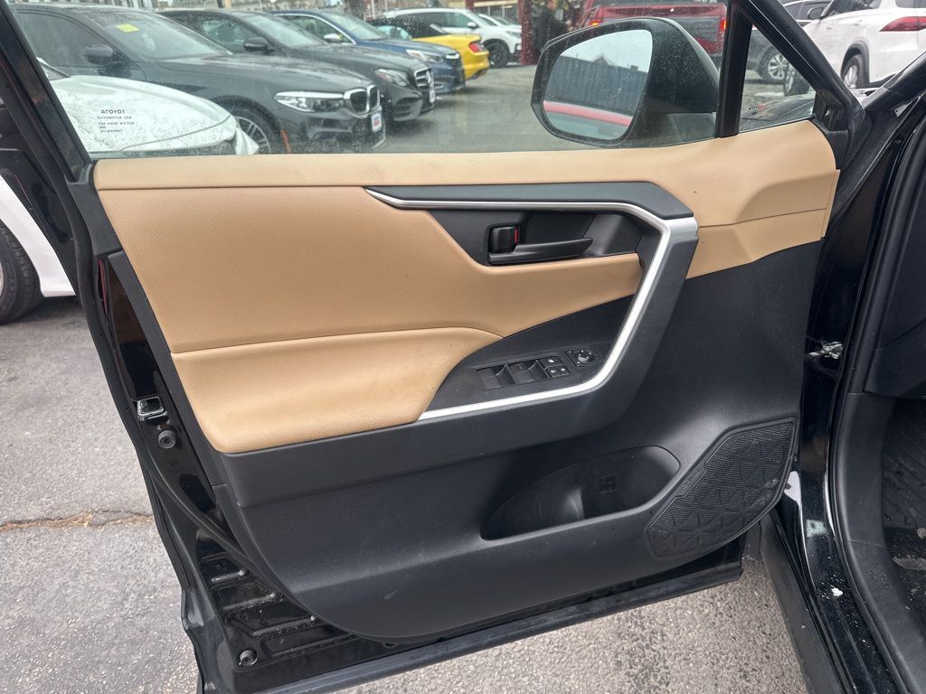 2022 Toyota RAV4 Hybrid LE Worcester MA