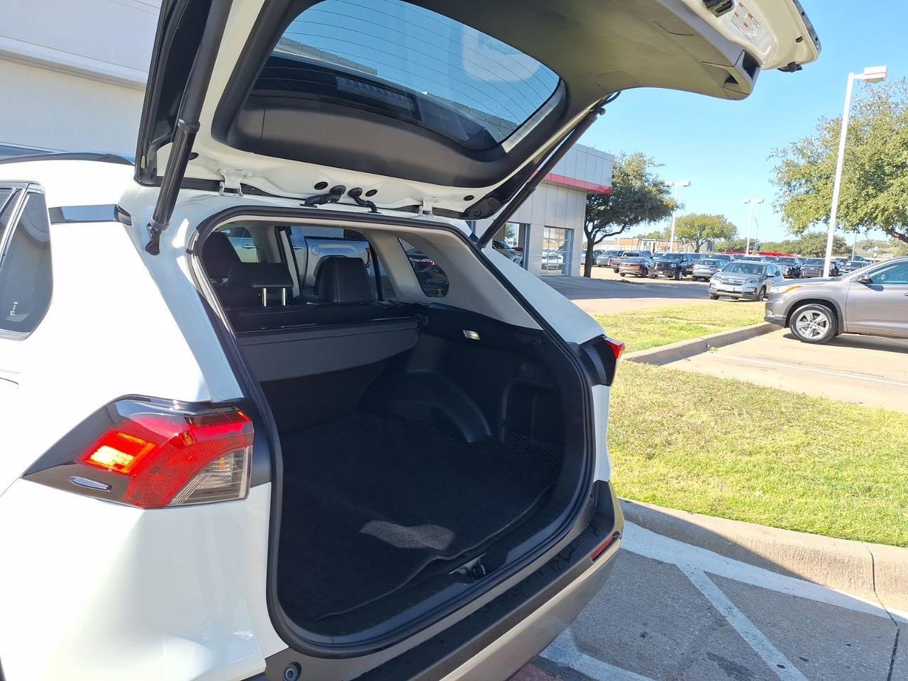 2022 Toyota RAV4 Hybrid Limited Hurst TX