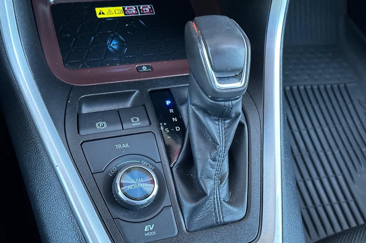2022 Toyota RAV4 Hybrid Limited Roseville CA