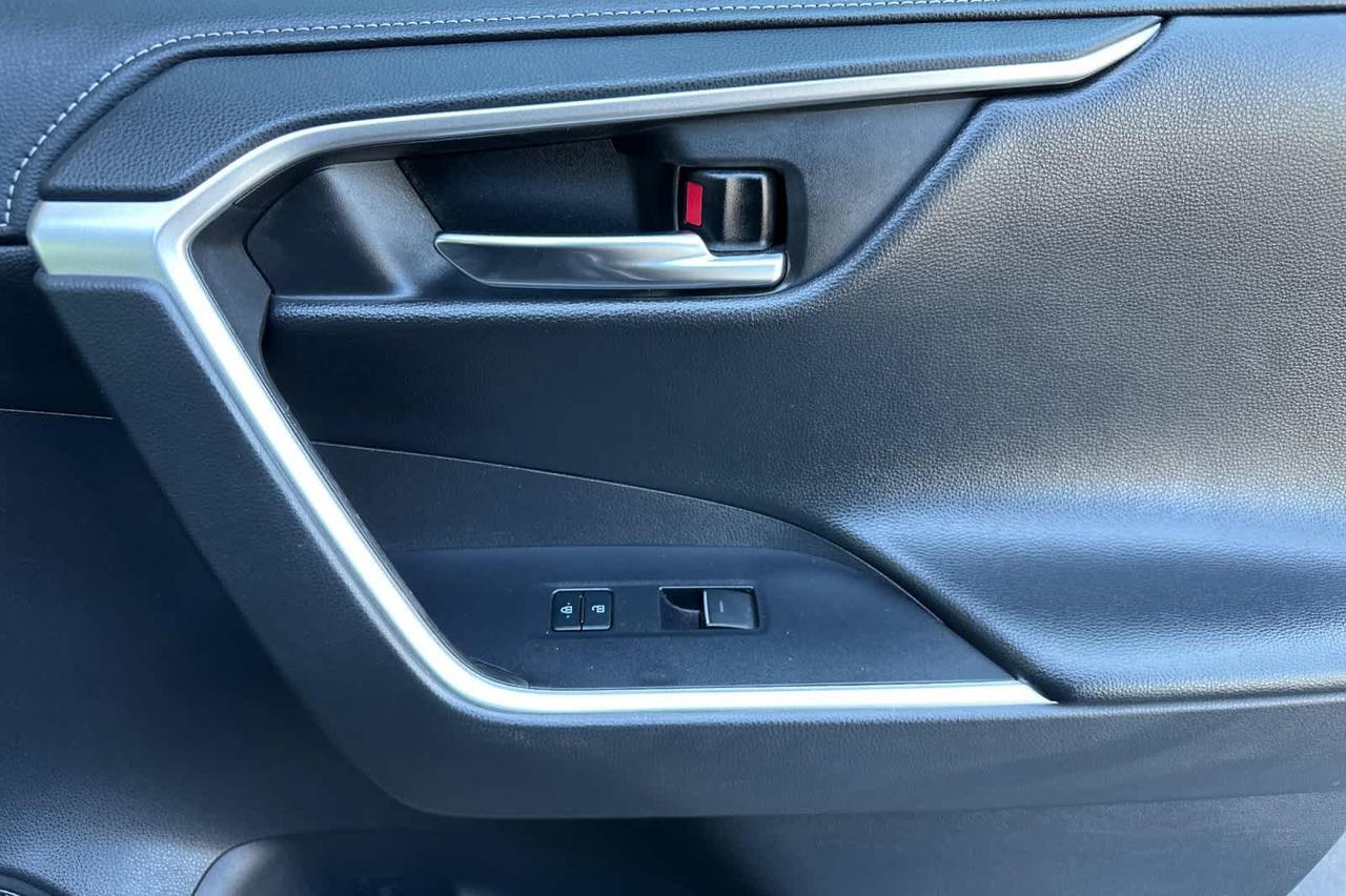 2022 Toyota RAV4 Hybrid Limited Roseville CA