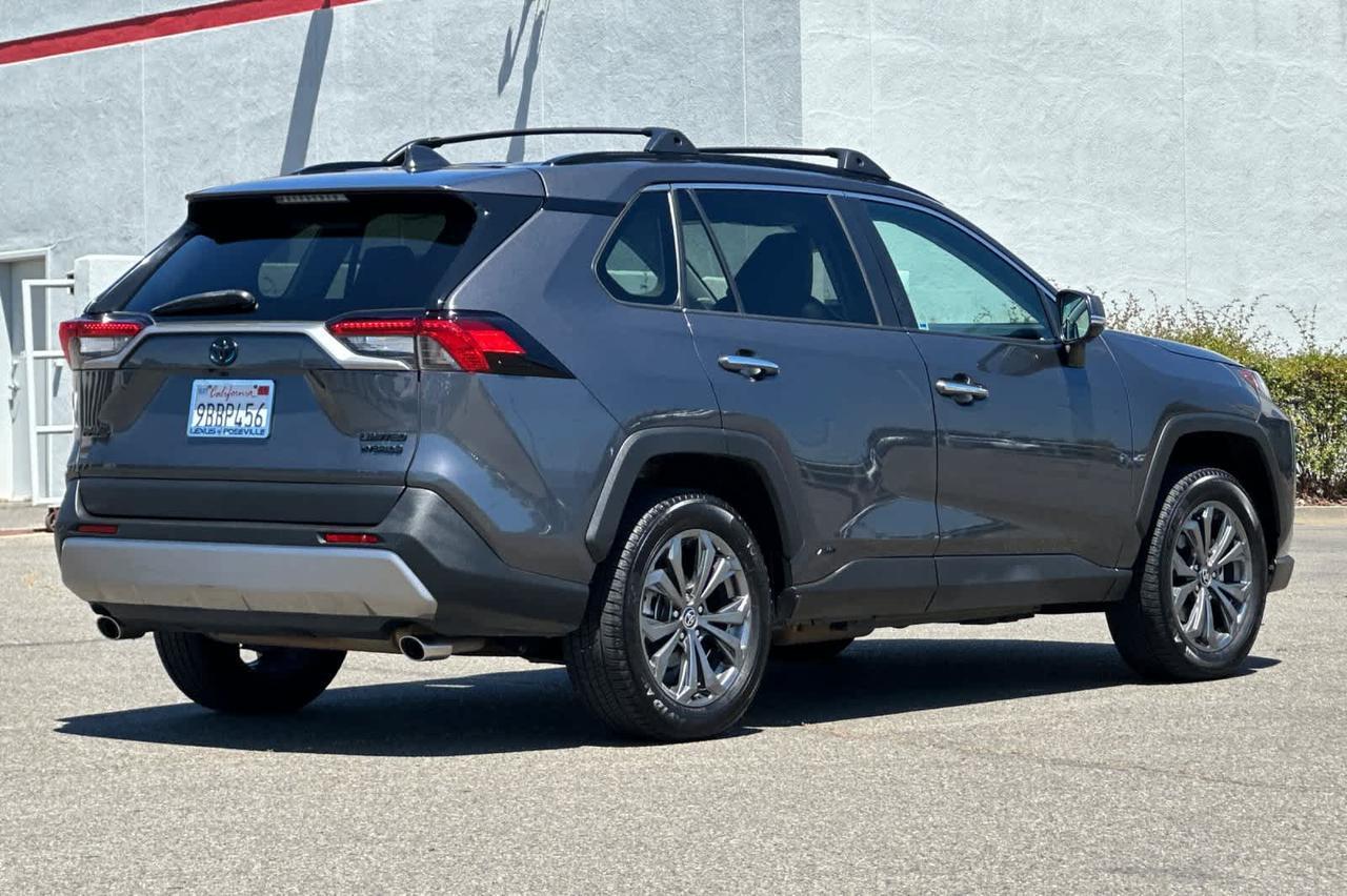 2022 Toyota RAV4 Hybrid Limited