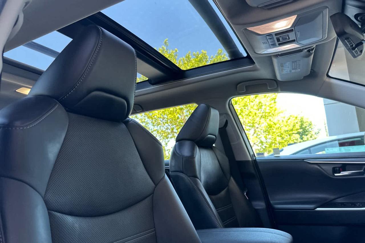 2022 Toyota RAV4 Hybrid Limited Roseville CA