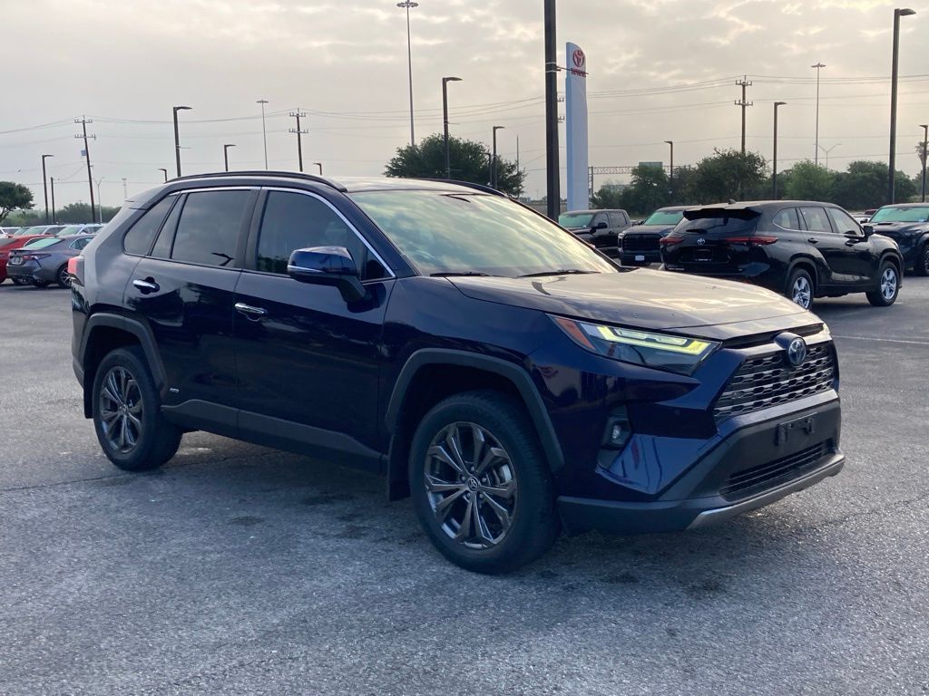 2022 Toyota RAV4 Hybrid Limited San Antonio TX