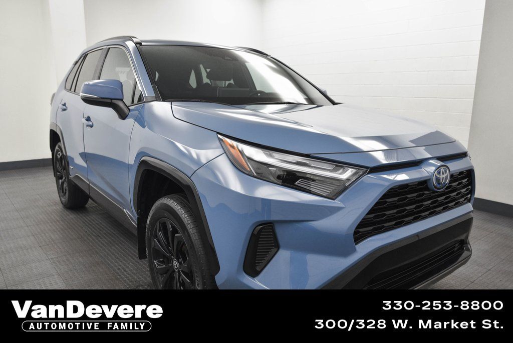 Used 2022 Toyota RAV4 Hybrid SE AWD