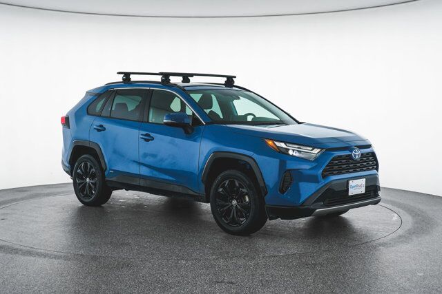 Used 2022 Toyota RAV4 Hybrid SE in Bellevue WA