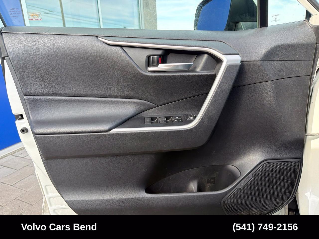 2022 Toyota RAV4 Hybrid SE Bend OR