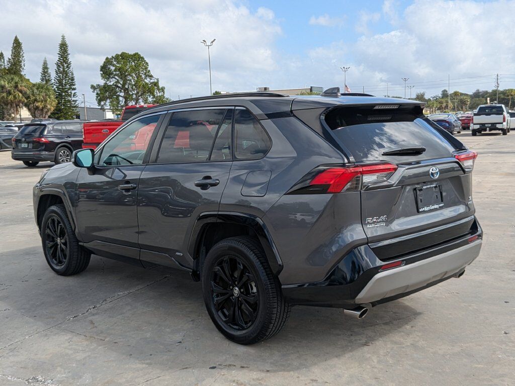 2022 Toyota RAV4 Hybrid SE San Clemente CA