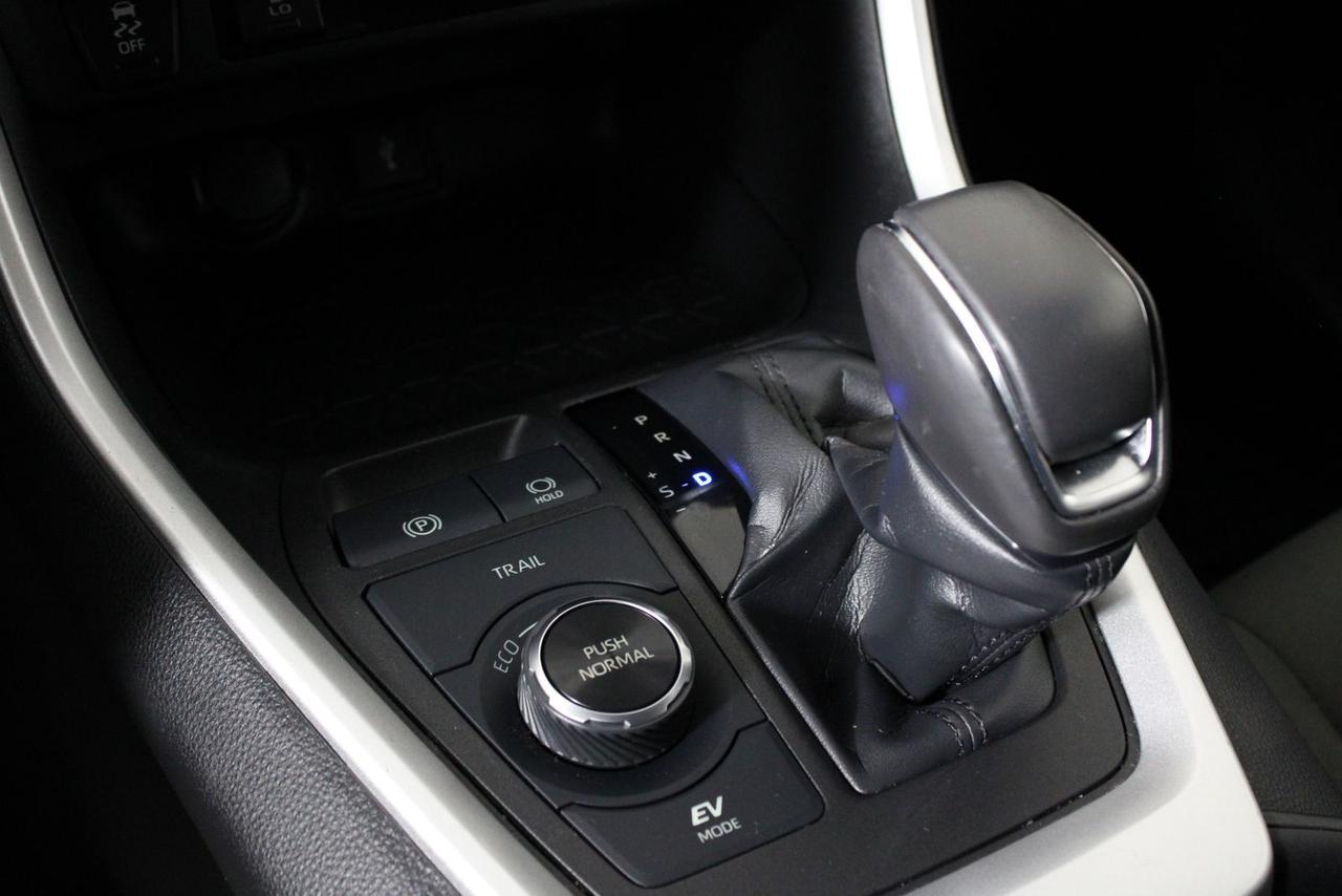 2022 Toyota RAV4 Hybrid SE Fredericksburg VA