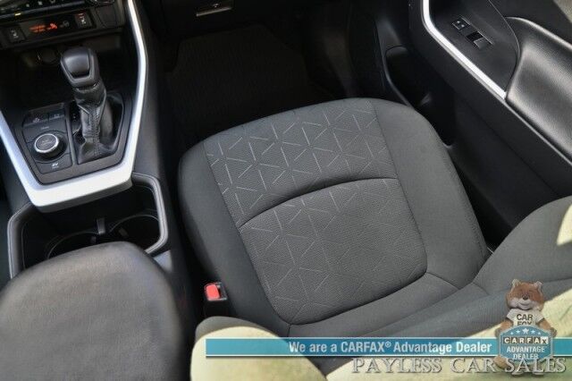 2022 Toyota RAV4 Hybrid XLE / AWD / Power & Heated Cloth Seats / Heated Steering Wheel / Adaptive Cruise / Lane Departure & Blind Spot Alert / Apple CarPlay & Android Auto / Keyless Entry & Start / New Studless Winter Tires / 41 MPG Anchorage AK