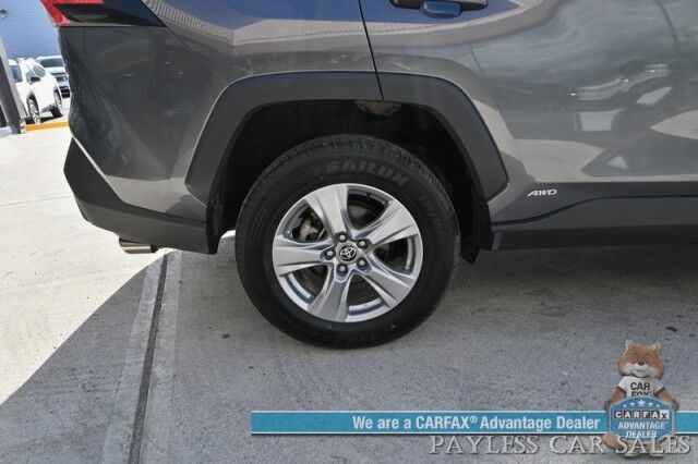 2022 Toyota RAV4 Hybrid XLE / AWD / Power & Heated Cloth Seats / Heated Steering Wheel / Blind Spot & Lane Alert / Collision Alert / Apple CarPlay & Andriod Auto / Back Up Camera / Keyless Entry & Start / 1-Owner Anchorage AK