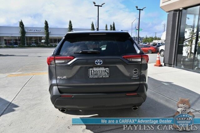 2022 Toyota RAV4 Hybrid XLE / AWD / Power & Heated Cloth Seats / Heated Steering Wheel / Blind Spot & Lane Alert / Collision Alert / Apple CarPlay & Andriod Auto / Back Up Camera / Keyless Entry & Start / 1-Owner Anchorage AK