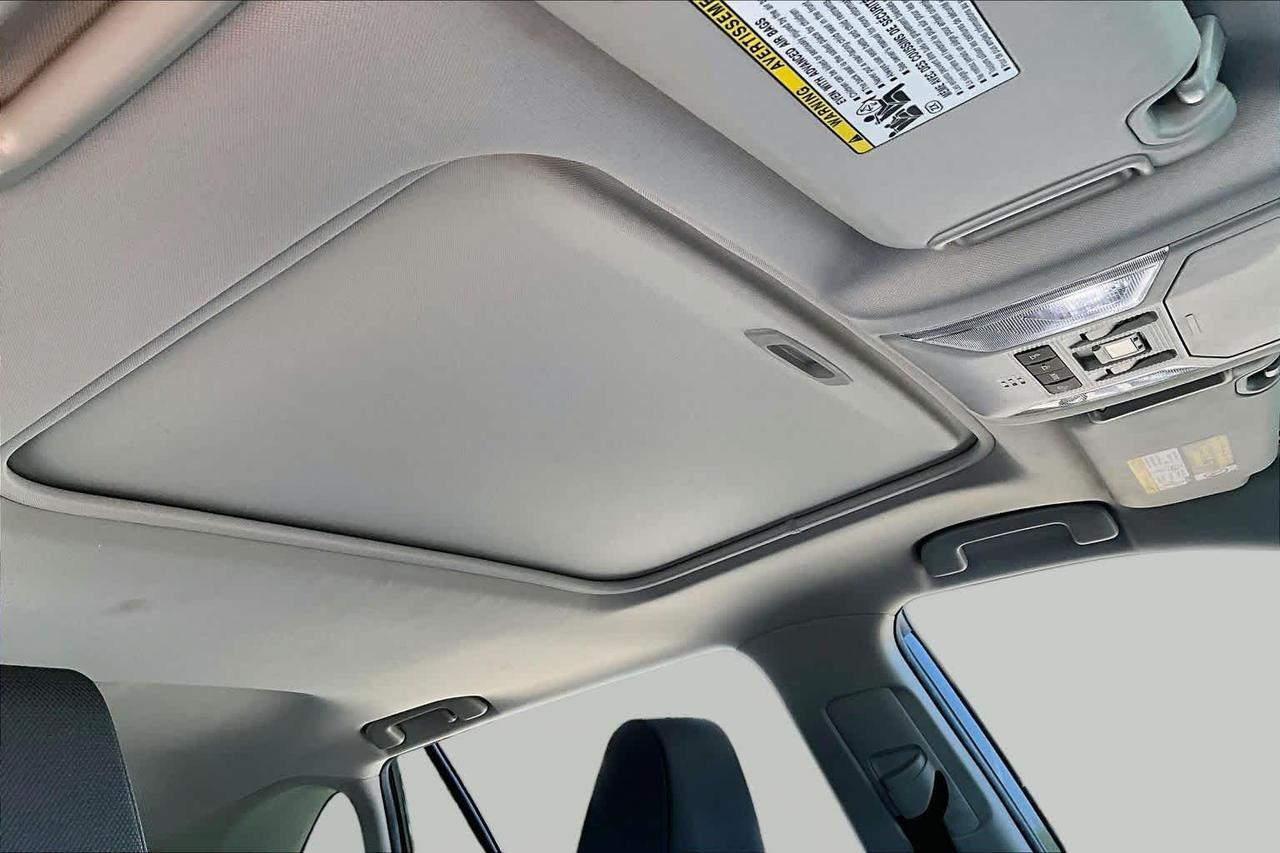 2022 Toyota RAV4 Hybrid XLE Folsom CA