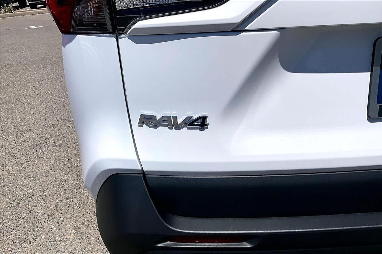 2022 Toyota RAV4 Hybrid XLE Folsom CA