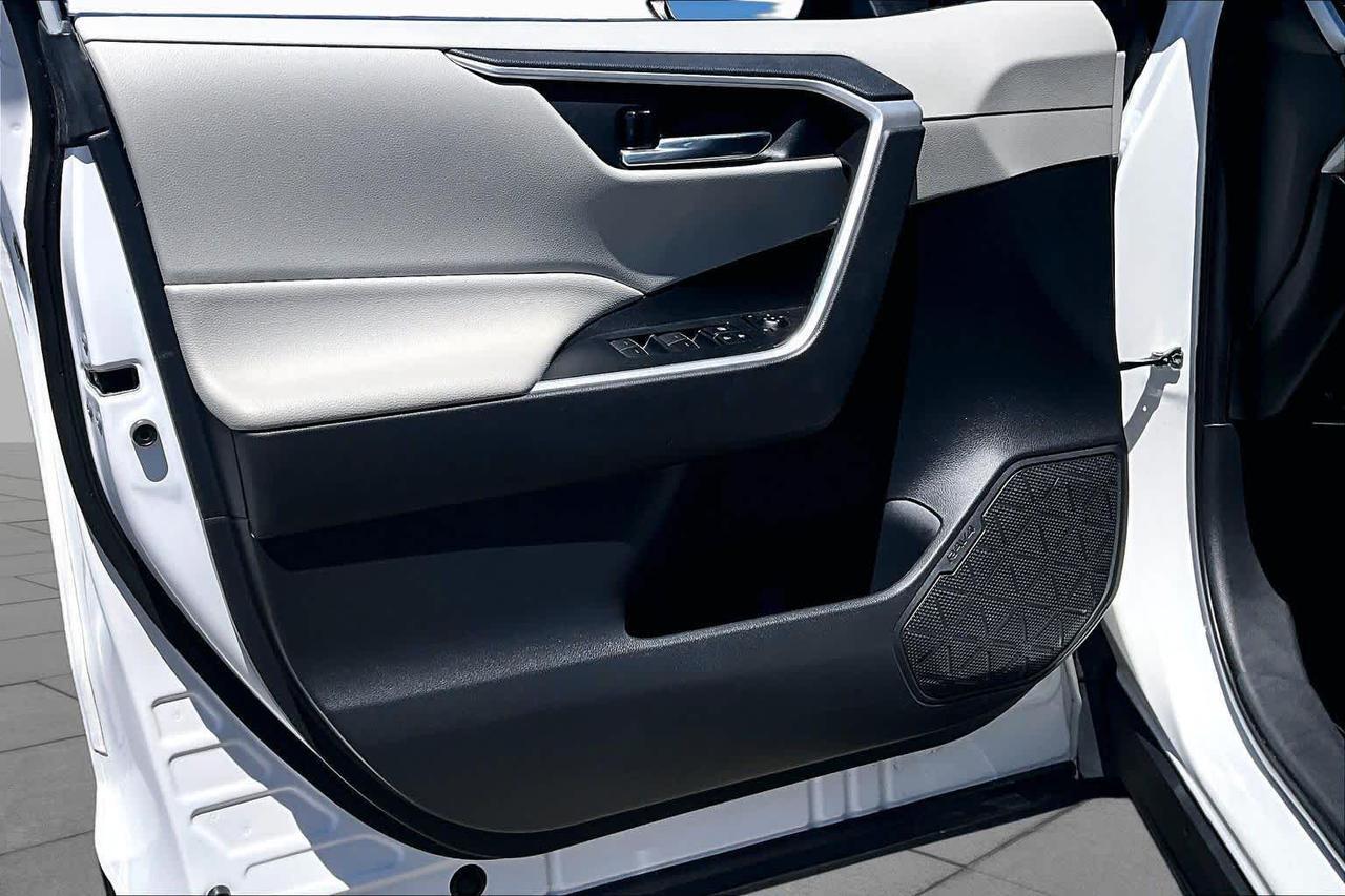 2022 Toyota RAV4 Hybrid XLE Folsom CA
