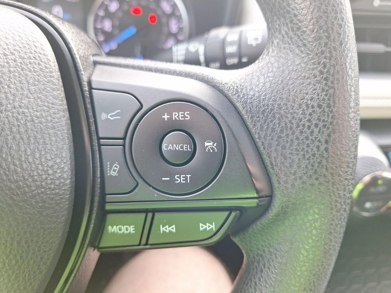 2022 Toyota RAV4 Hybrid XLE Hurst TX