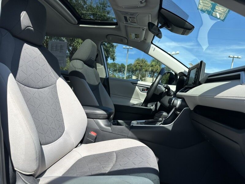2022 Toyota RAV4 Hybrid XLE Jacksonville FL